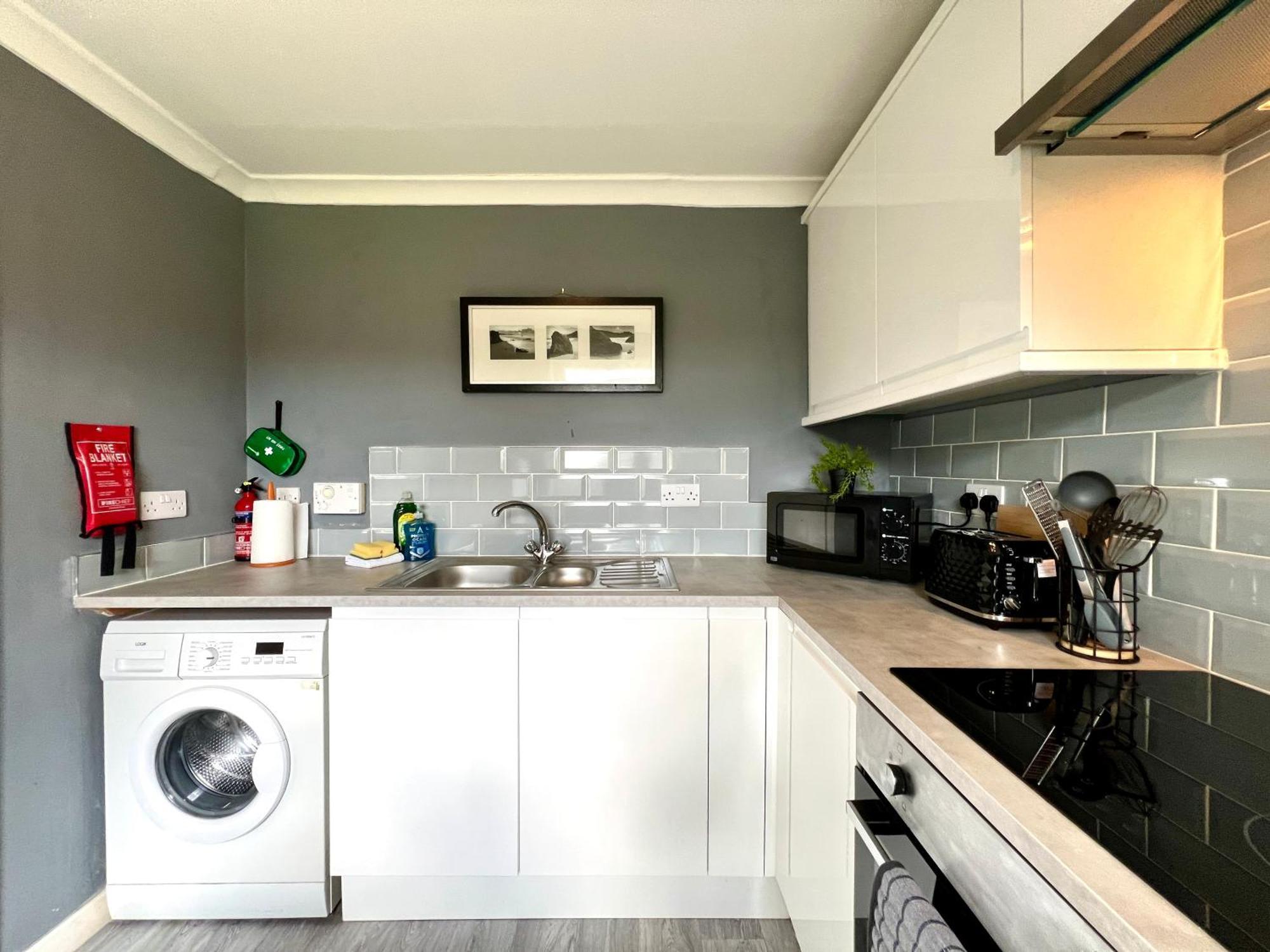 Spacious 2 Bed-Flat In Glasgow City - Free Parking Buitenkant foto